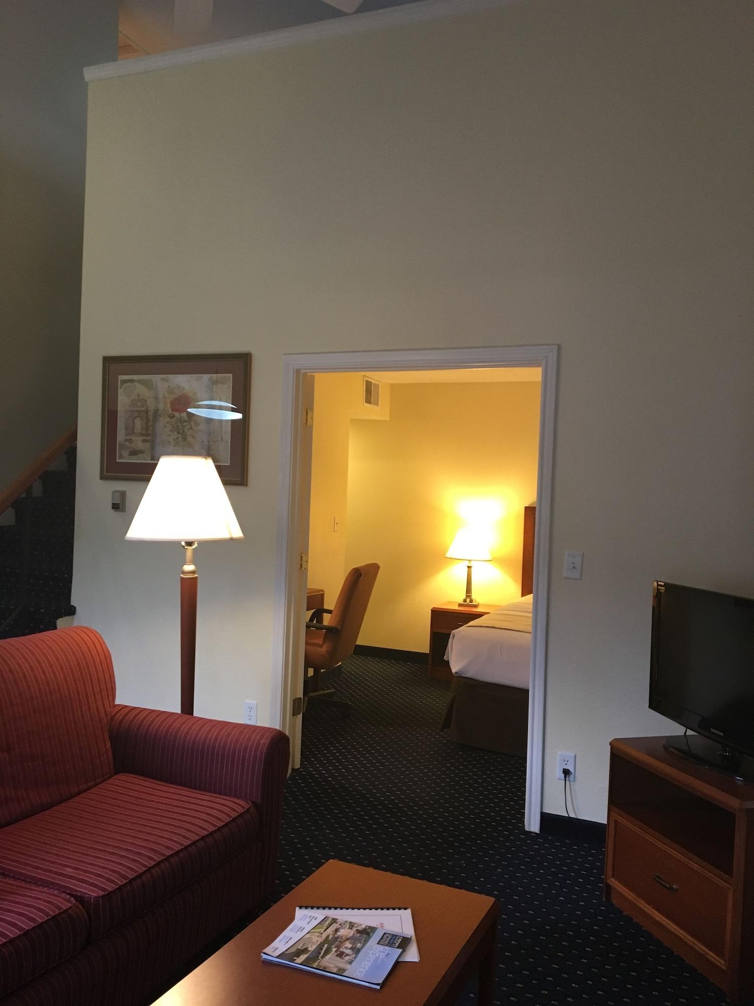 Affordable Suites Of America Grand Rapids Kentwood Bagian luar foto