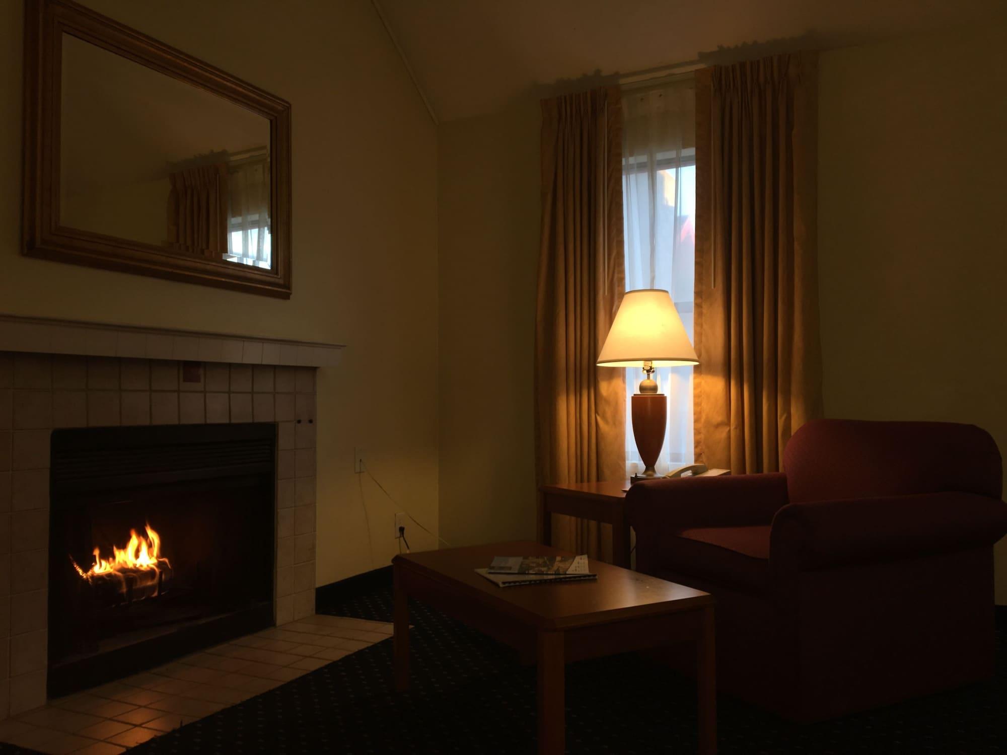 Affordable Suites Of America Grand Rapids Kentwood Bagian luar foto