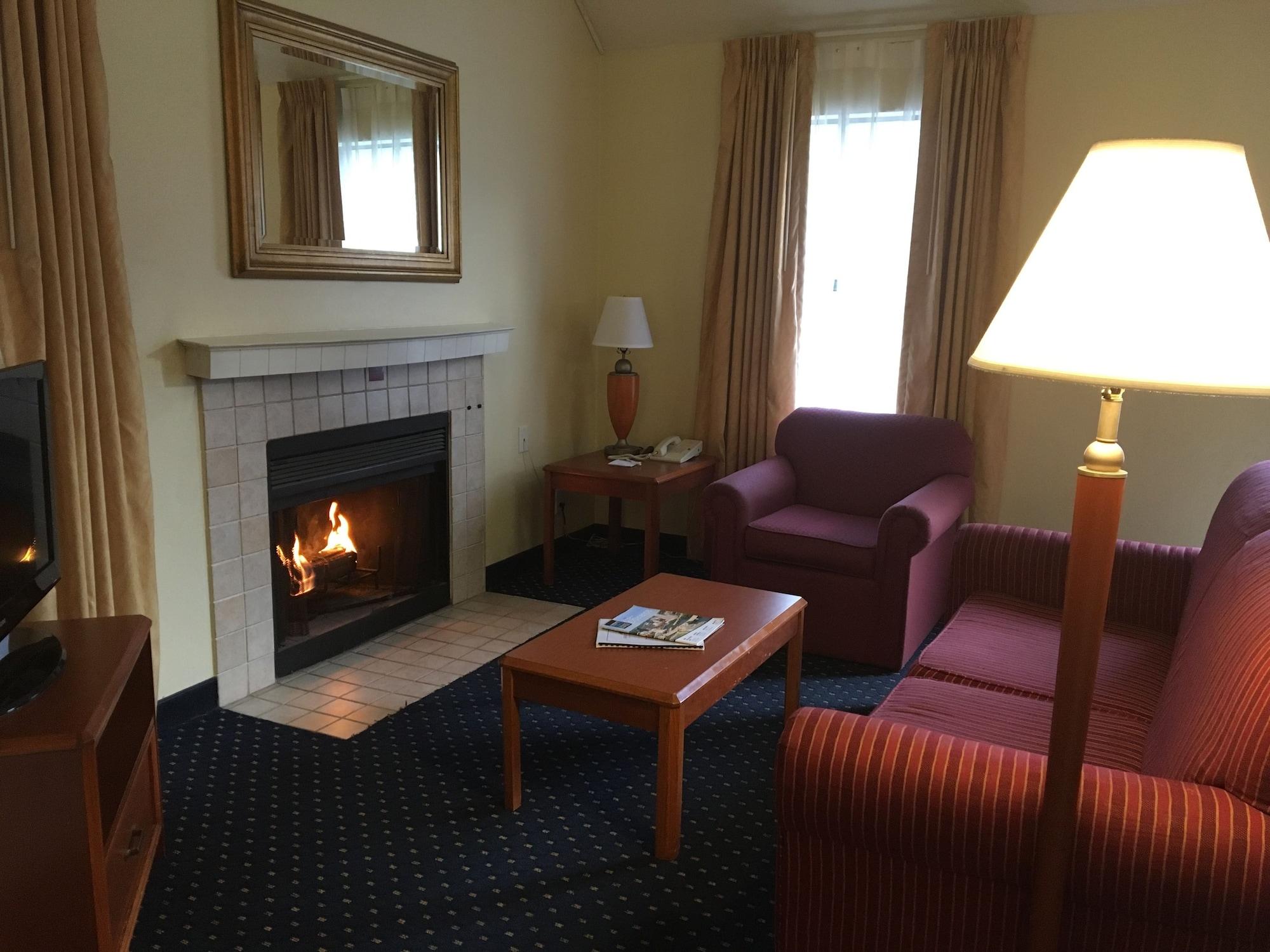 Affordable Suites Of America Grand Rapids Kentwood Bagian luar foto
