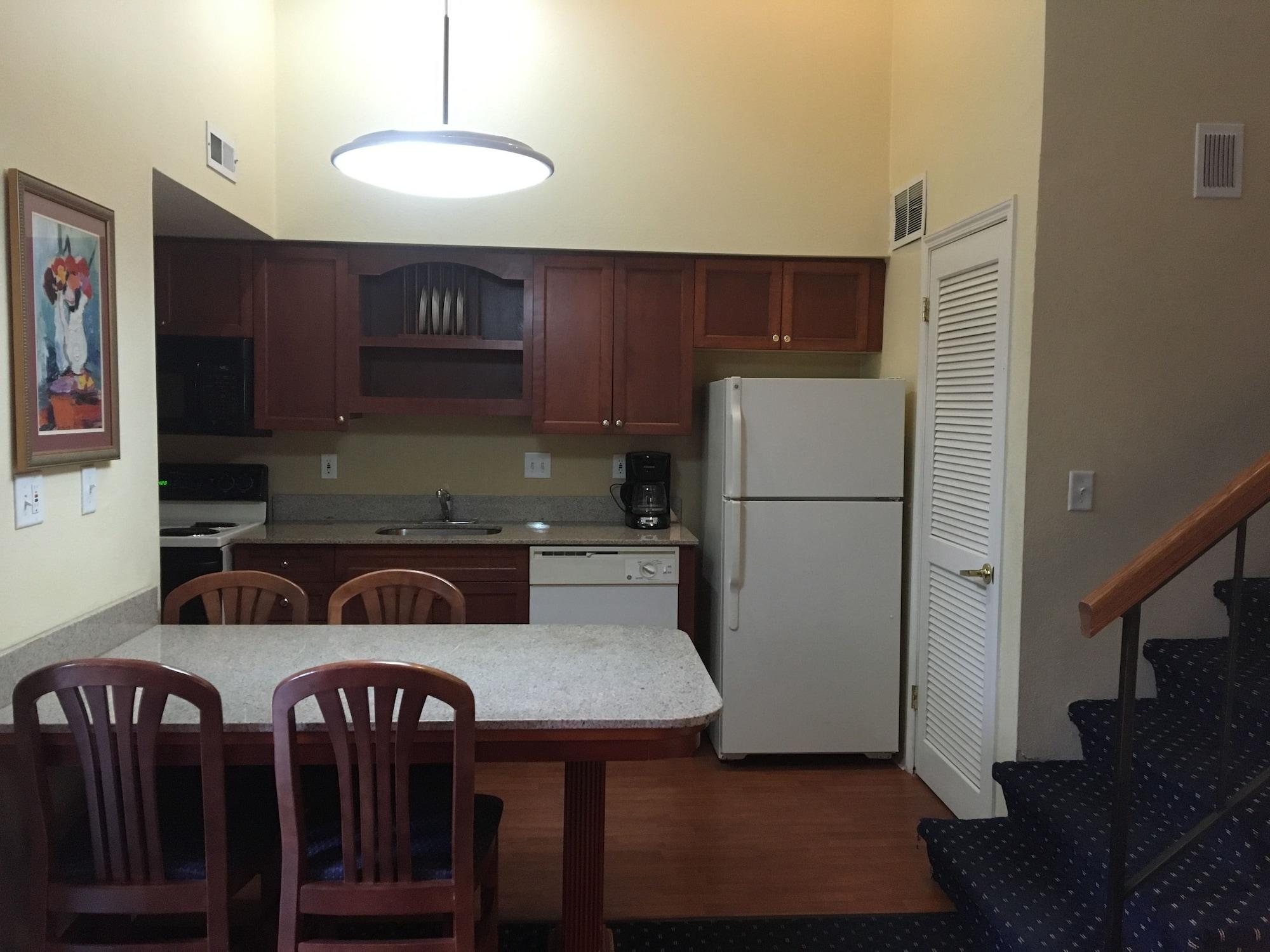 Affordable Suites Of America Grand Rapids Kentwood Bagian luar foto