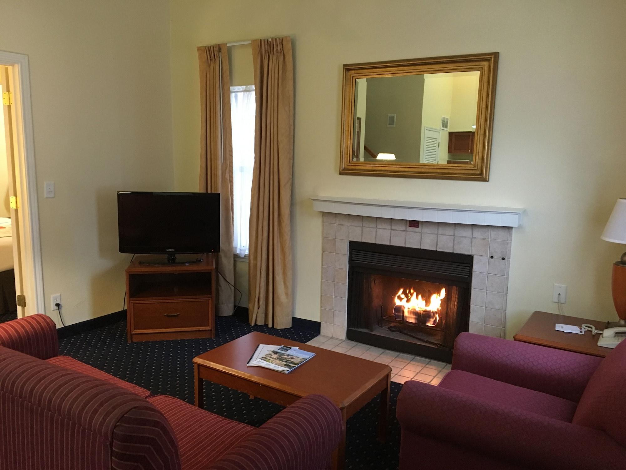 Affordable Suites Of America Grand Rapids Kentwood Bagian luar foto