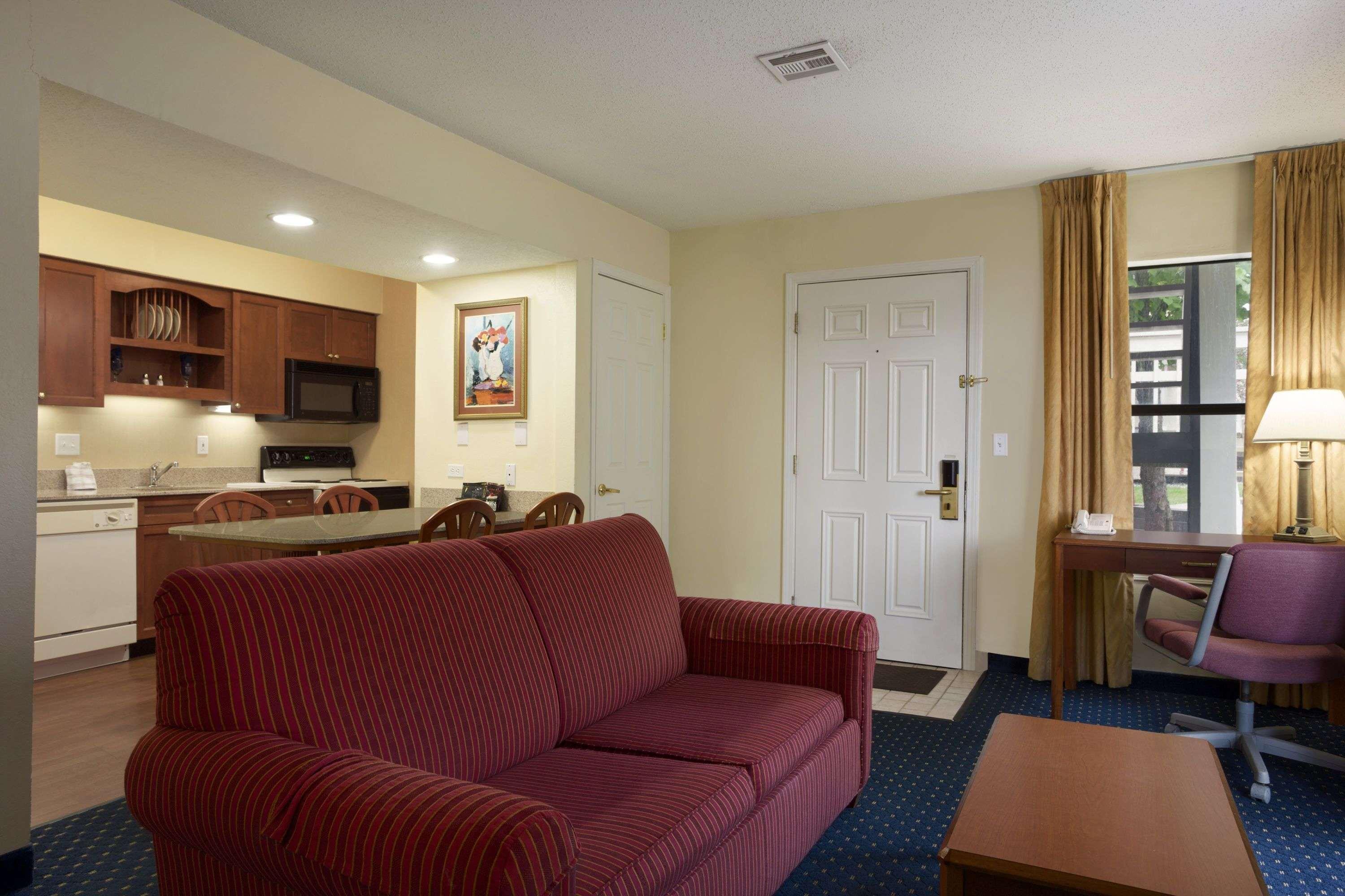 Affordable Suites Of America Grand Rapids Kentwood Bagian luar foto